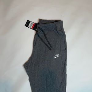 Men’s Light weight Nike joggers